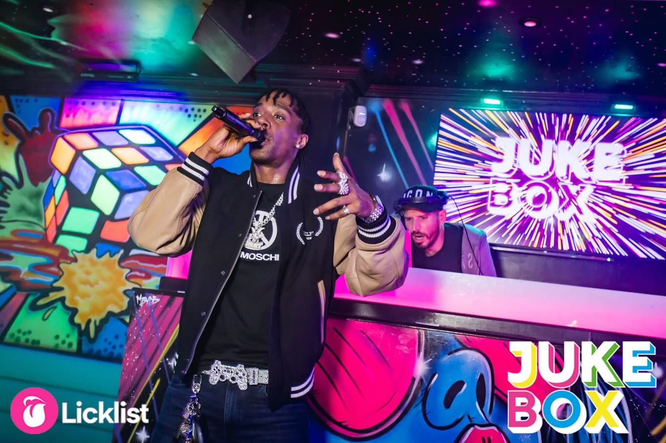 King Dennis G performing live at Jukebox London